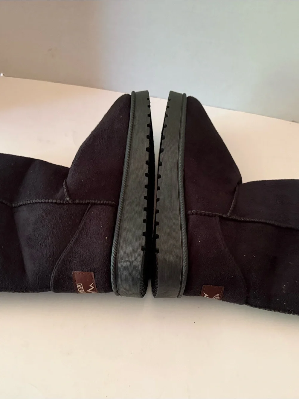 Polar warm black